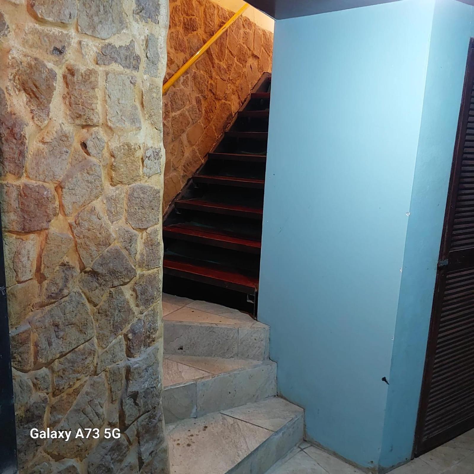 Costa Linda Art Hostel มานูเอล อันโตนิโอ ภายนอก รูปภาพ