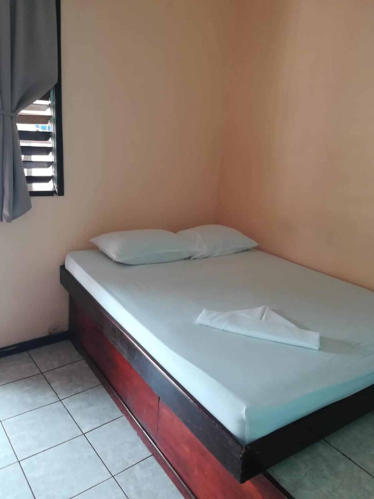 Costa Linda Art Hostel มานูเอล อันโตนิโอ ภายนอก รูปภาพ